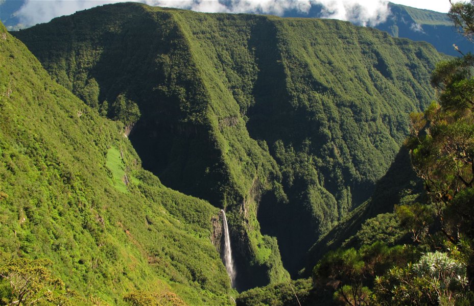 Walking through Reunion Island – in pictures