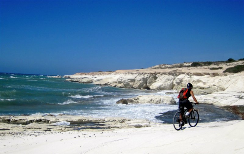 Coastal cycling on the 'Aphrodite Route' on Day 5