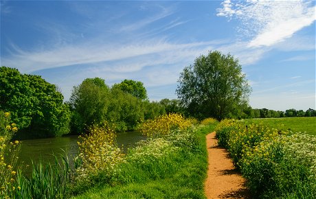 Thames Path in Oxfordshire