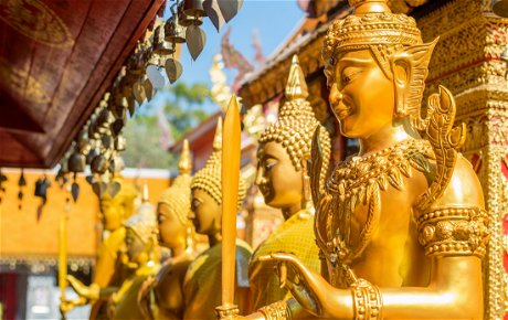 Gleaming temples and statues at Wat Phra That Doi Suthep